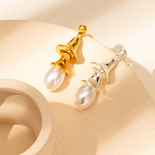 Pearl Drop Earrings