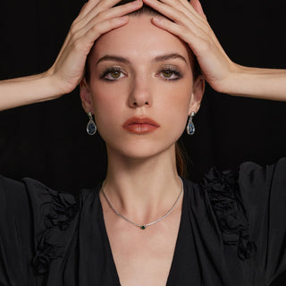 Emerald Rectangle Dewdrop Pendant