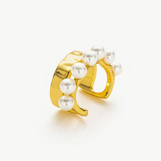 Pearls Ear Cuff