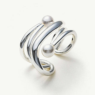 Claw Pearl Ear Cuff